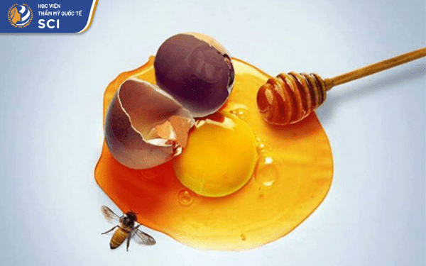 Mật ong được sử dụng như một chất kháng khuẩn tự nhiên - hoidapnails.com