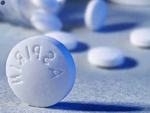 Aspirin có khả năng chữa mụn vô cùng mạnh mẽ - hoidapnails.com