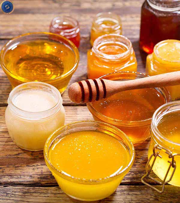 Chỉ cần mật ong nguyên chất thôi cũng có thể trị mụn hiệu quả - hoidapnails.com