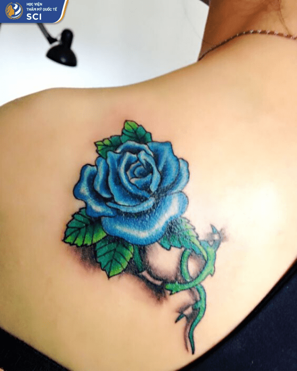 Bông hồng xanh đại diện cho tình yêu thuần khiết và thủy chung - hoidapnails.com