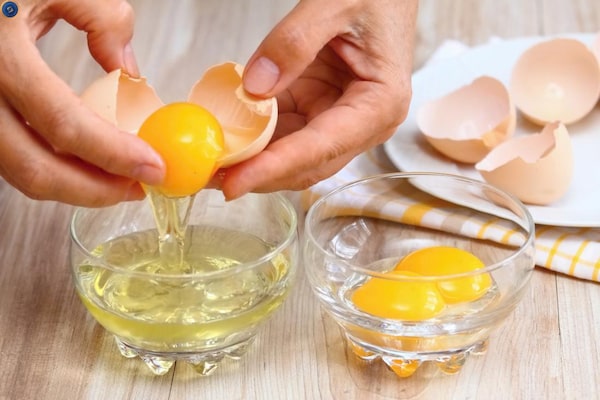 Lòng trắng trứng với nha đam giúp làm sáng da, chống lão hoá hiệu quả - hoidapnails.com