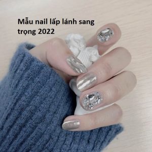 mẫu nail lấp lánh 2022