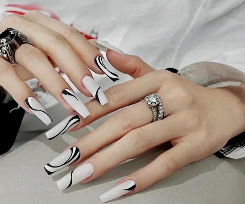 Bảng xếp hạng mẫu nail Châu Âu dễ thương làm cho cô nàng thêm tự tin