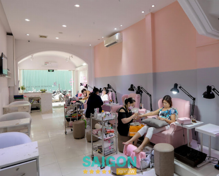 Review tiệm nail quận 1 đẹp chất lượng giá cả hợp lý