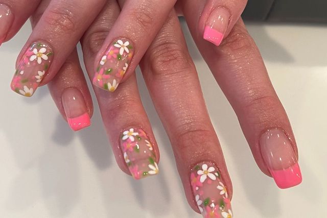 Cập nhật các tiệm làm nail quận Tân Bình đang được chị em yêu thích