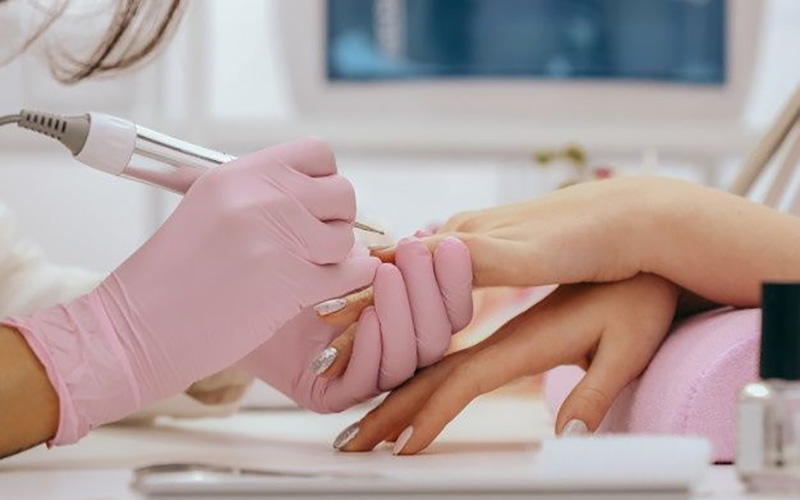 Thường làm nail kiêng nước bao lâu? Tại sao phải kiêng nước