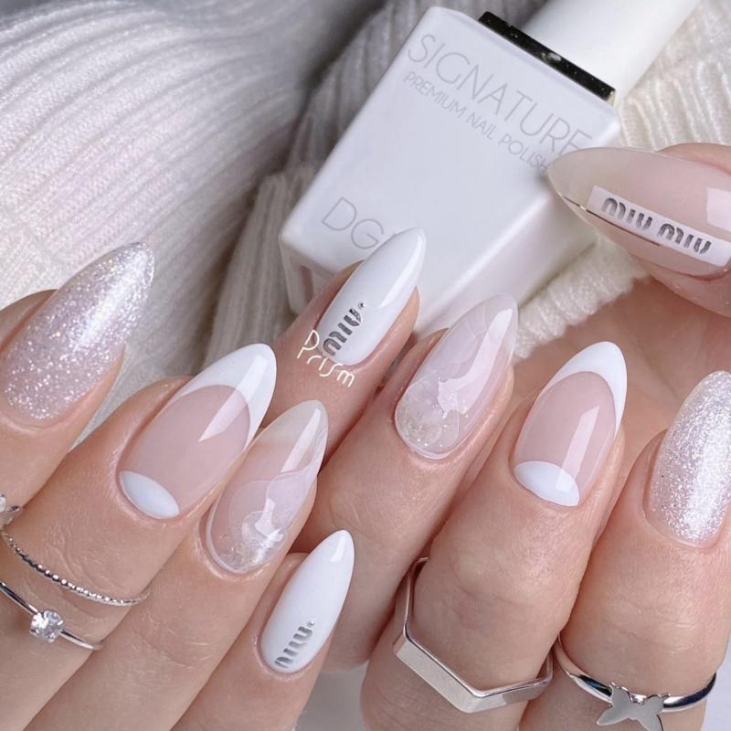 10 mẫu nail trắng sữa đẹp nhất định cô nàng phải thử